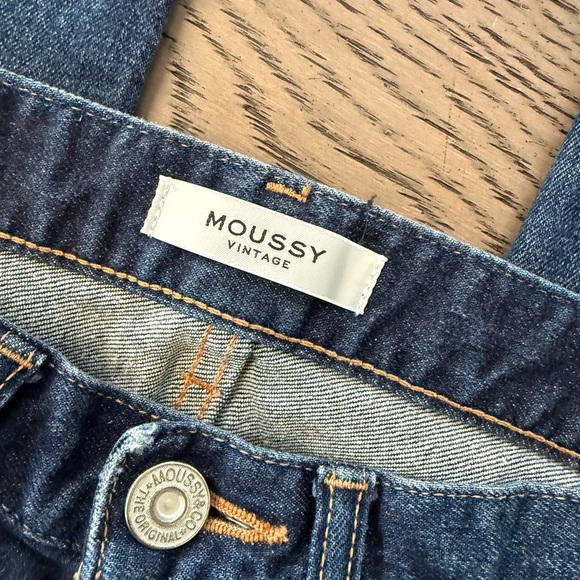 Moussy Vintage Distressed Skinny Jeans - Picture 12 of 13